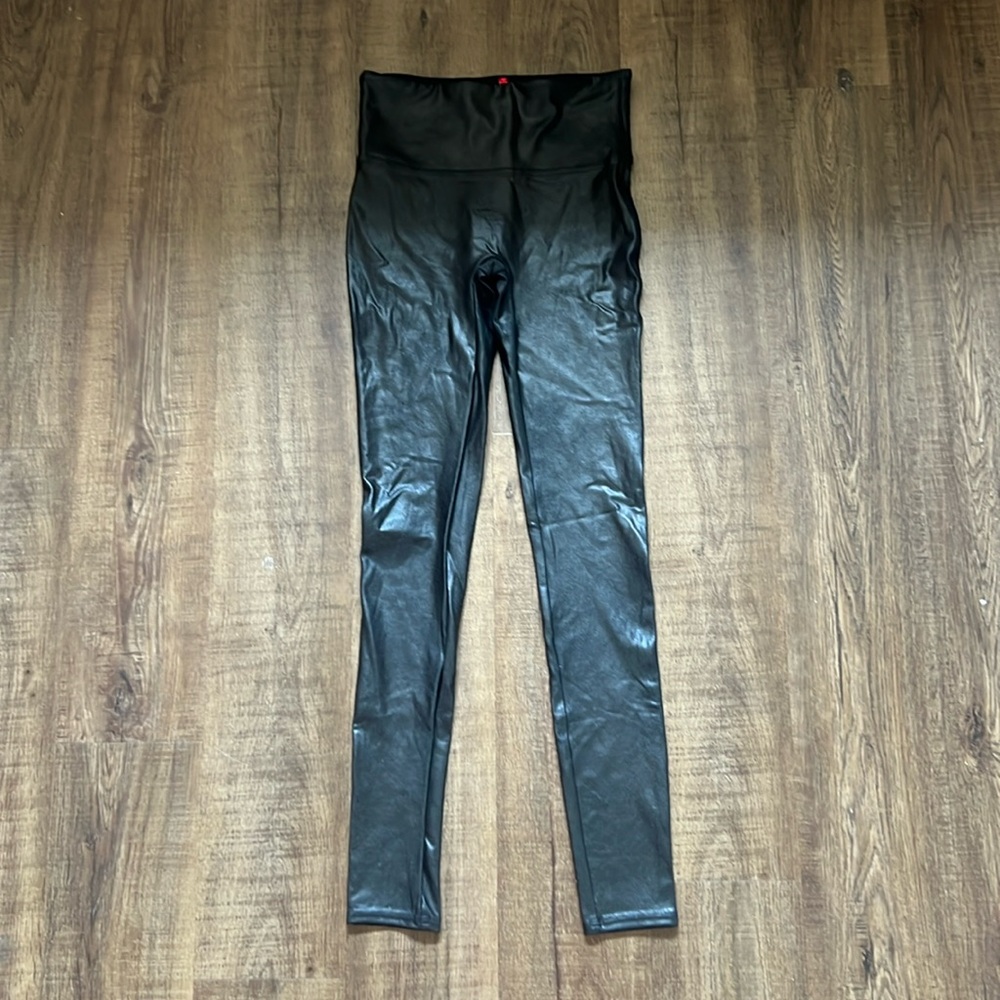 Women’s Black Spanx Leggings (size small)